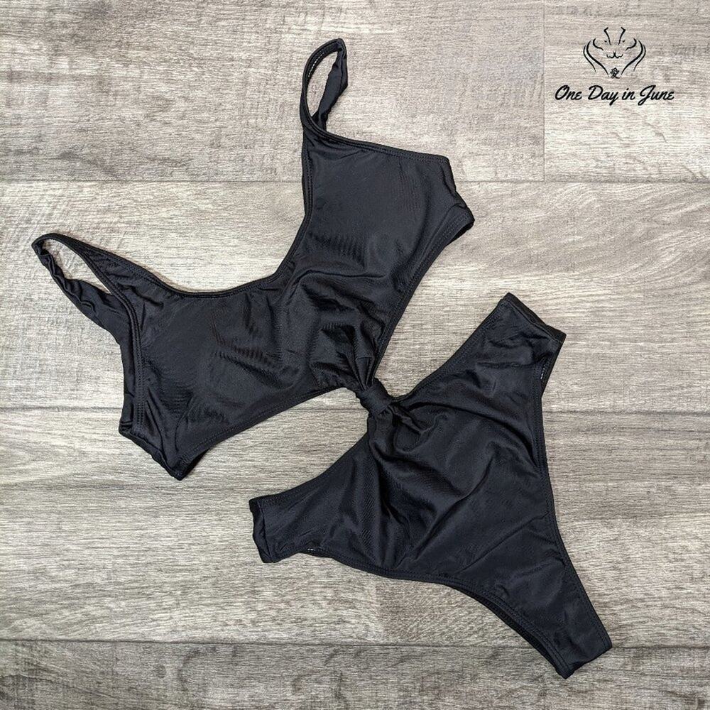 ODIJ Knot Front Cutout One Piece Swimsuit Size L